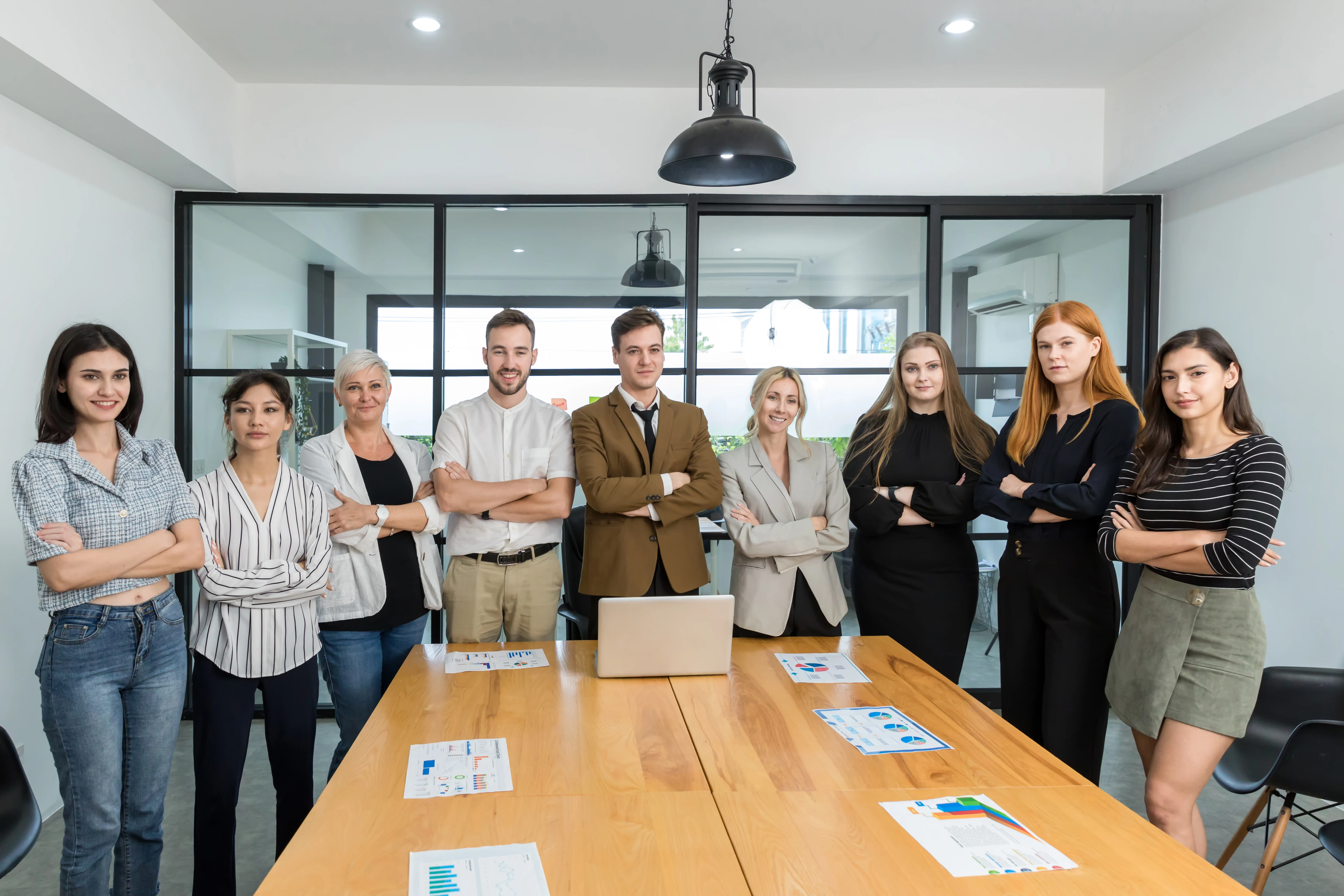 KLUGSYS team office - Required: 1000x400px